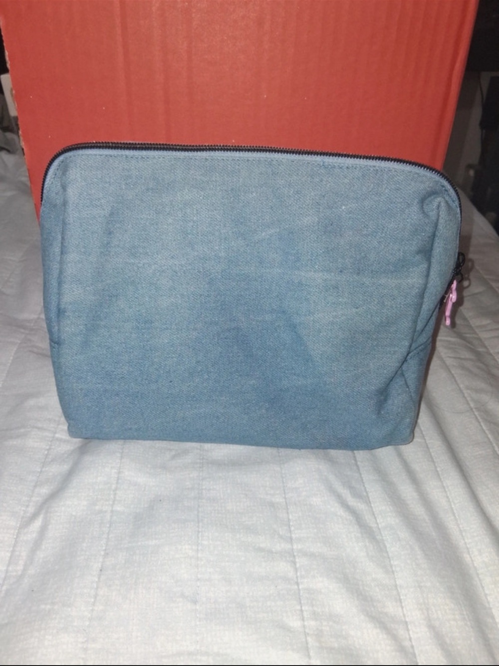 Juicy Couture Light Blue Denim Cosmetic Pouch with Pink Accent - Picture 3 of 5
